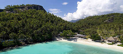 Afrika, Afrikarma, Afrikarma.de, baden, Entspannung, Ile du Nord, Koralle, Korallen, Korallenriff, Luxus, North Island, Reise, Reiseveranstalter, Riff, Sandstrand, Schildkröte, Schildkröten, Seychellen, Seychelles, Sport, Strand, Tauchen, Tierschutz, Urlaub, Wilderness, Wilderness Safaris, Ansicht, Insel, Luftaufnahme, Luftbild, Paradies, Postkartenidylle, Indian Ocean, Indischer Ozean