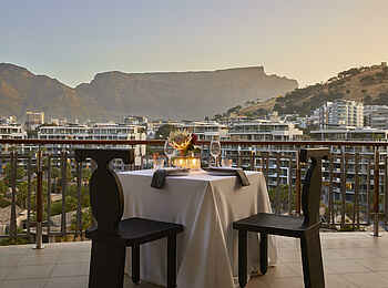 One and Only Cape Town Hotel: Terrasse One and Only Cape Town Hotel: Terrasse