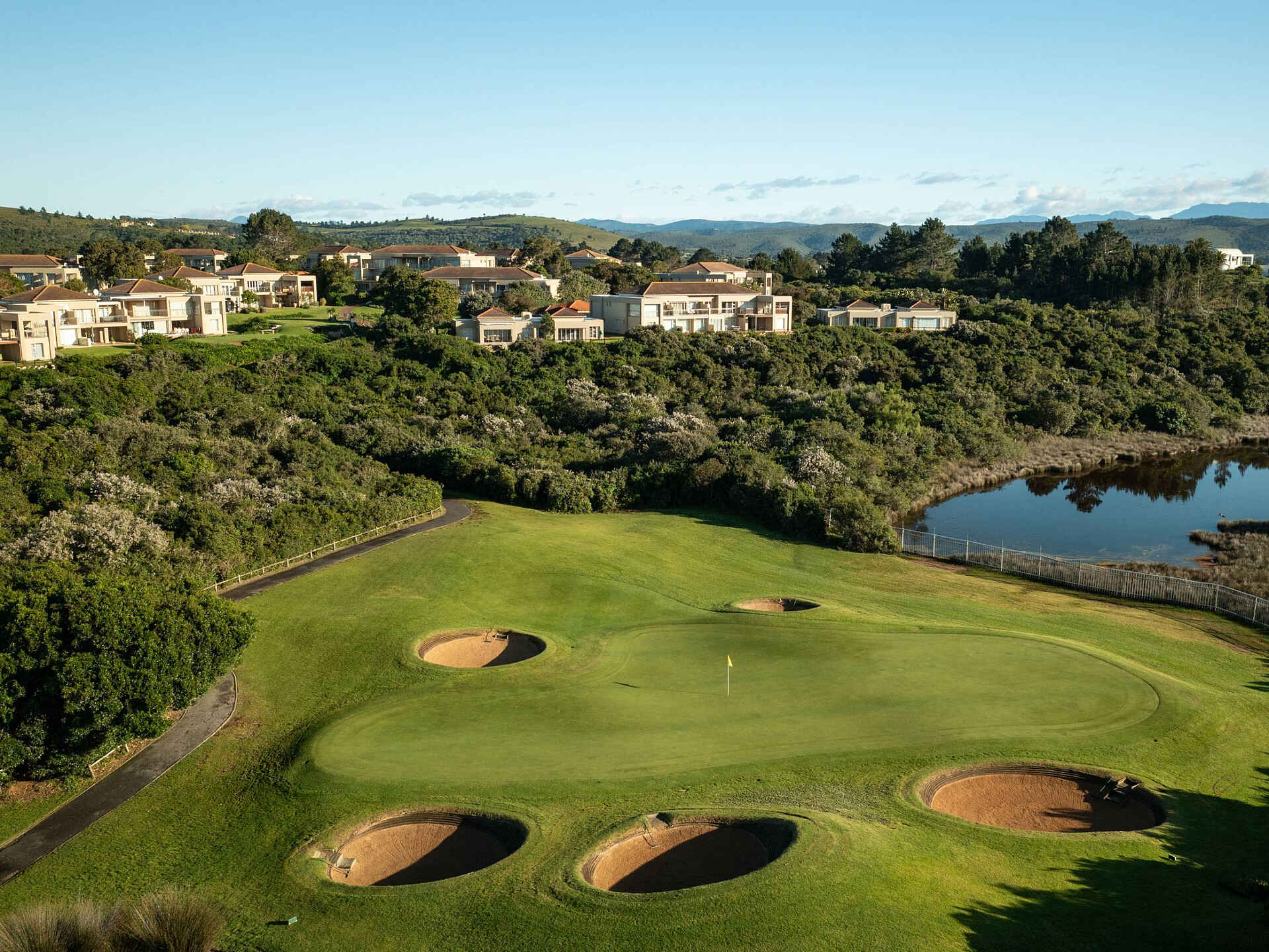 Goose Valley Golf Club: Golfen in Traumlage Goose Valley Golf Club: Golfen in Traumlage