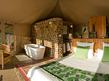 Grumeti Hills Camp: Morgensonne im Gästechalet