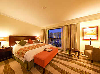 Kigali Serena Hotel: Ein Deluxe Zimmer Kigali Serena Hotel: Ein Deluxe Zimmer