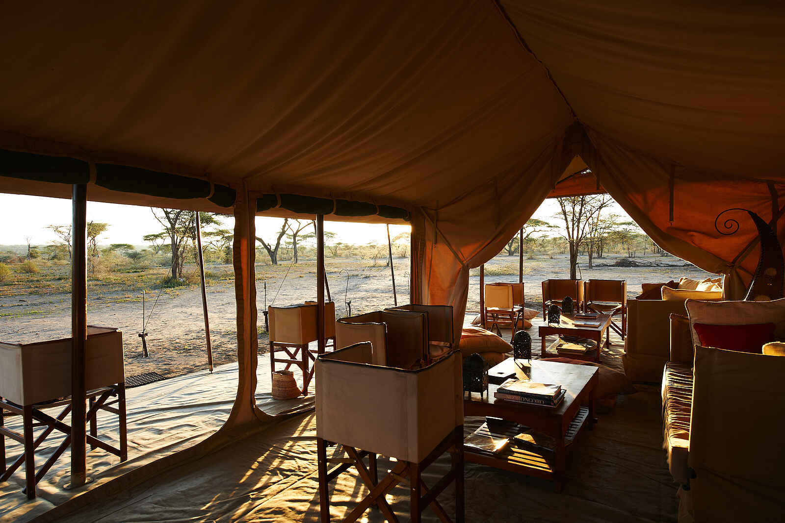 Olakira Camp: In der Lounge Olakira Camp: In der Lounge