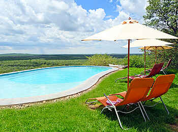 Etosha Safari Lodge: Pool Etosha Safari Lodge: Pool