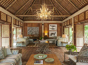 Vamizi Island: Großer Wohnbereich in der Papilio Villa