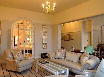 Victoria Falls Hotel: Einrichtung einer Suite