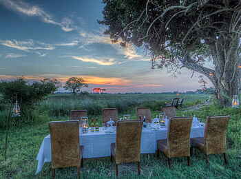 Kanana Camp: Abendessen unter freiem Himmel