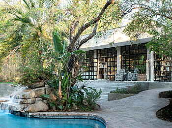 Londolozi Private Granite Suites: Souveniershop von Außen