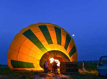 Murchison Falls Ballonfahrt: Mondlicht