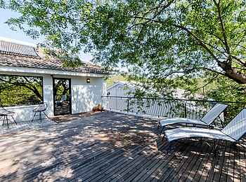 Nkosi Guest Lodge: Honeymoon Suite Terrasse