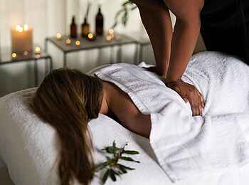 Simbavati Waterside Lodge: Massage