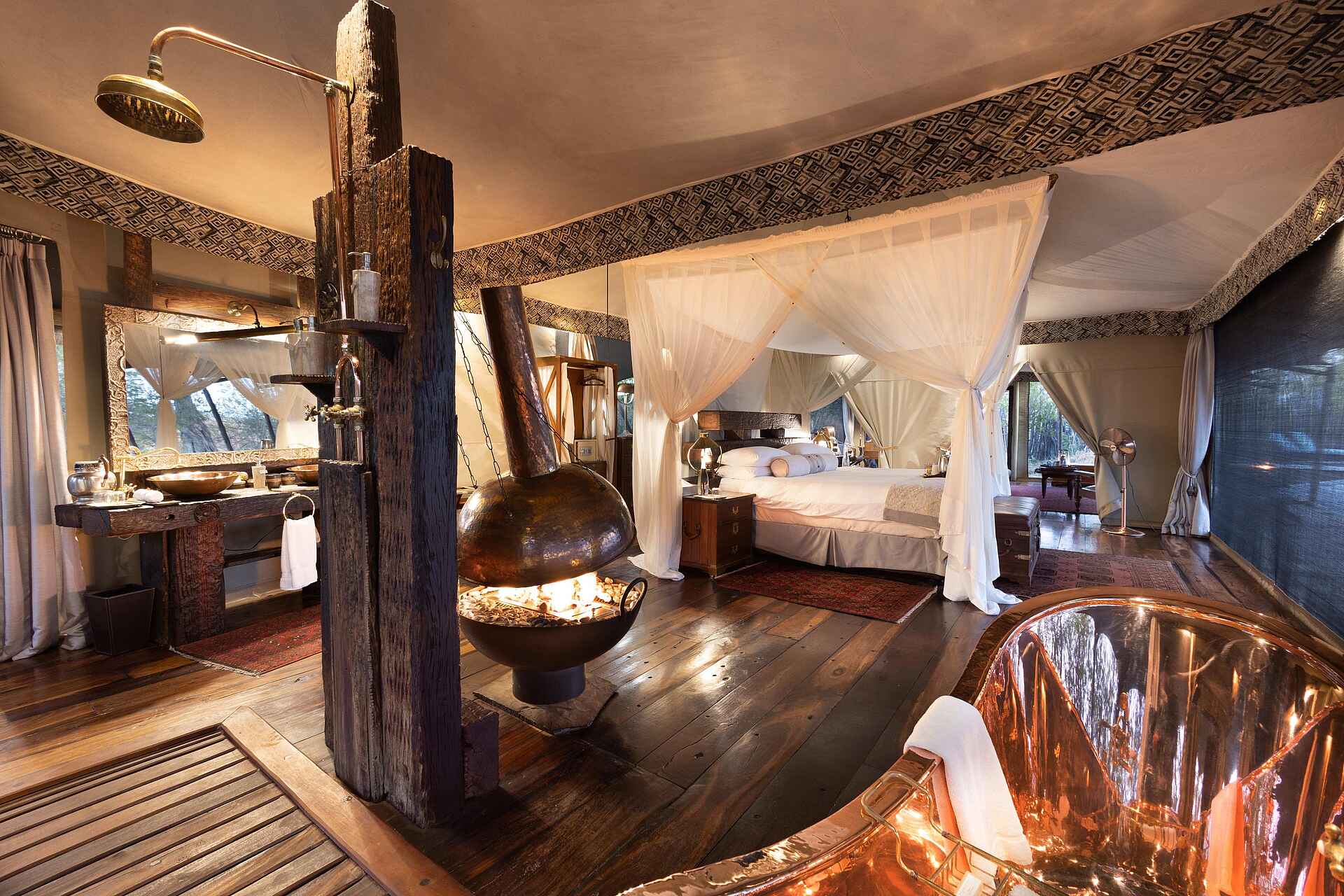 Zarafa Camp: Suite Blick hinein