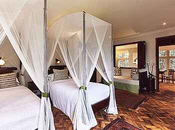 Giraffe Manor: Karen Blixen Room Betten Giraffe Manor: Karen Blixen Room Betten