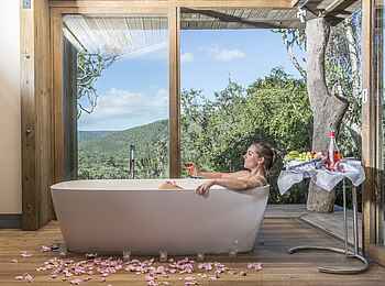 Kariega Settlers Drift Lodge: Ein Bad genießen
