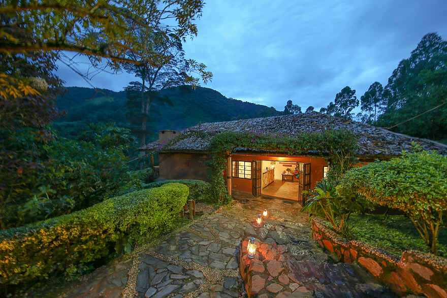 Mahogany Springs Safari Lodge: Eingang zur Lodge Mahogany Springs Safari Lodge: Eingang zur Lodge