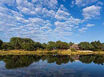 Time + Tide Chongwe House: Außenansicht der Lodge Time + Tide Chongwe House: Außenansicht der Lodge