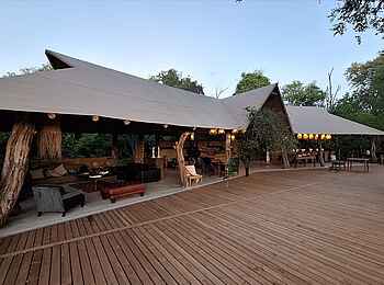 Mma Tsebe Tented Camp: Zentralbereich Mma Tsebe Tented Camp: Zentralbereich
