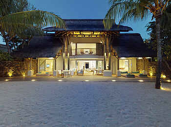 Paradis Beachcomber Golf Resort and Spa: Presidential Villa  Paradis Beachcomber Golf Resort and Spa: Presidential Villa