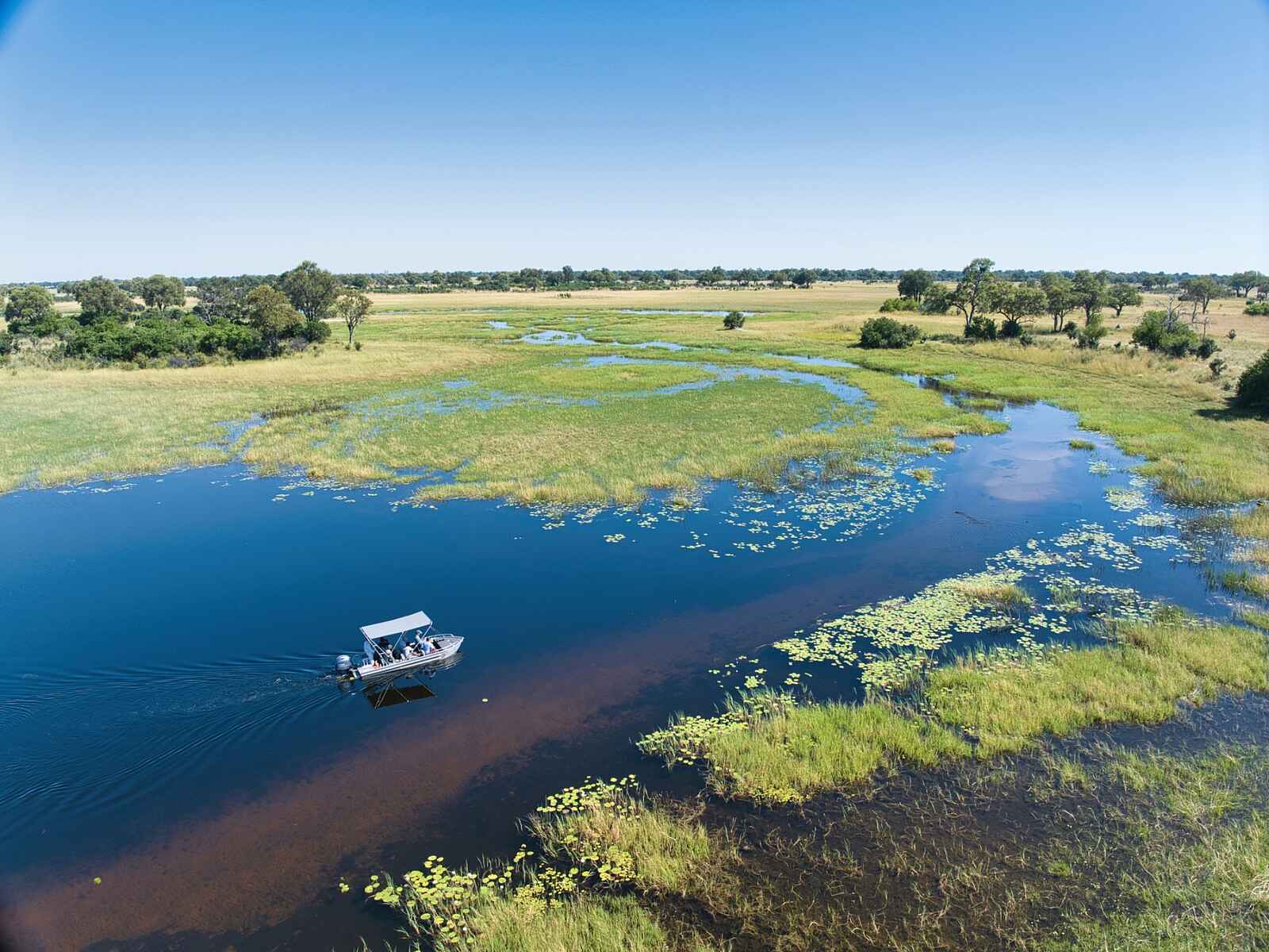 Karangoma Camp: Bootsfahrt im Delta Karangoma Camp: Bootsfahrt im Delta