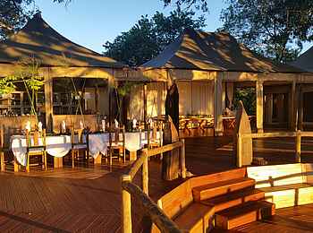 Nambwa Lodge: Blick auf die Main Area Nambwa Lodge: Blick auf die Main Area