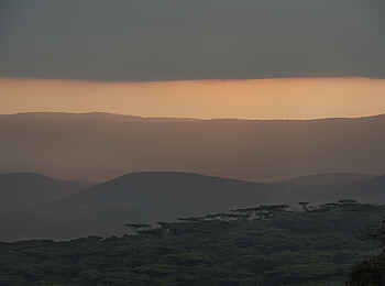 The Highlands Camp: Sonnenuntergang über Ngorongoro-Landschaft