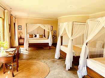 Mt. Meru Game Lodge: Zimmer 9 für 3 Personen