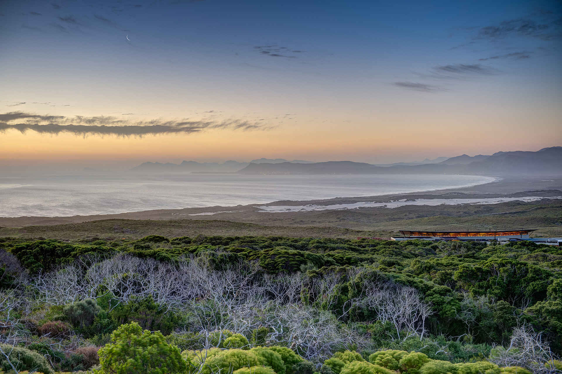 Grootbos Forest Lodge: Ansicht aus der Ferne