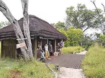 Nxabega Okavango Tented Camp: Souvenirshop