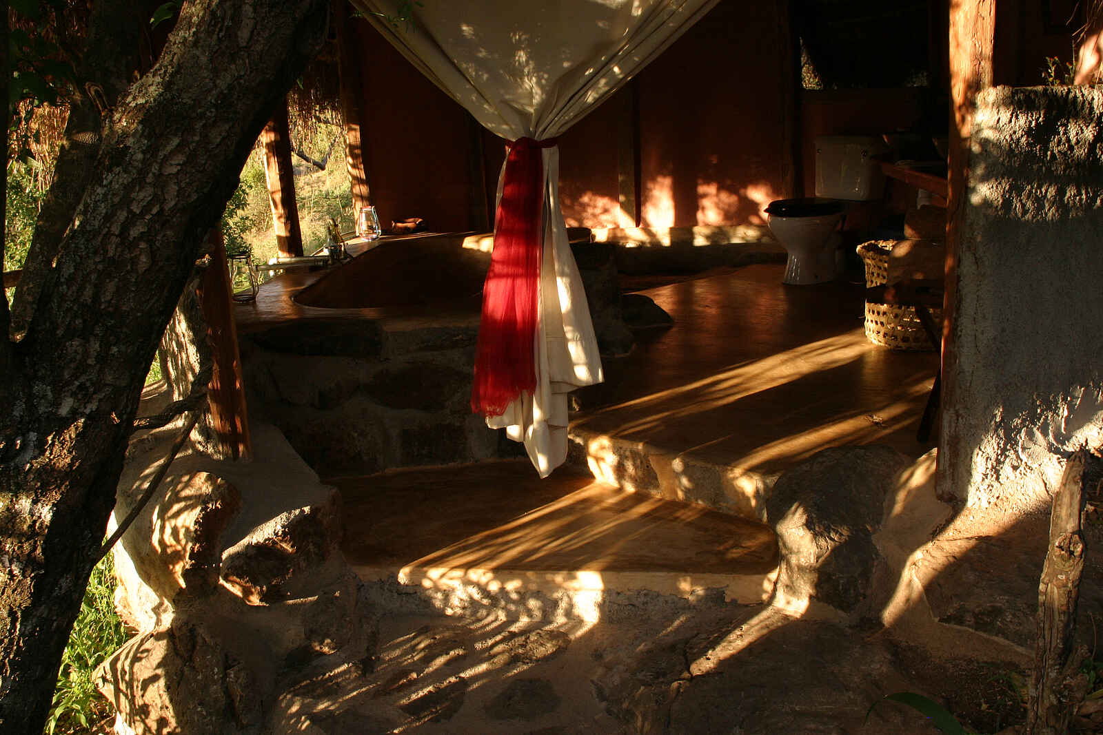 Serian Camp: Gästebad Serian Camp: Gästebad