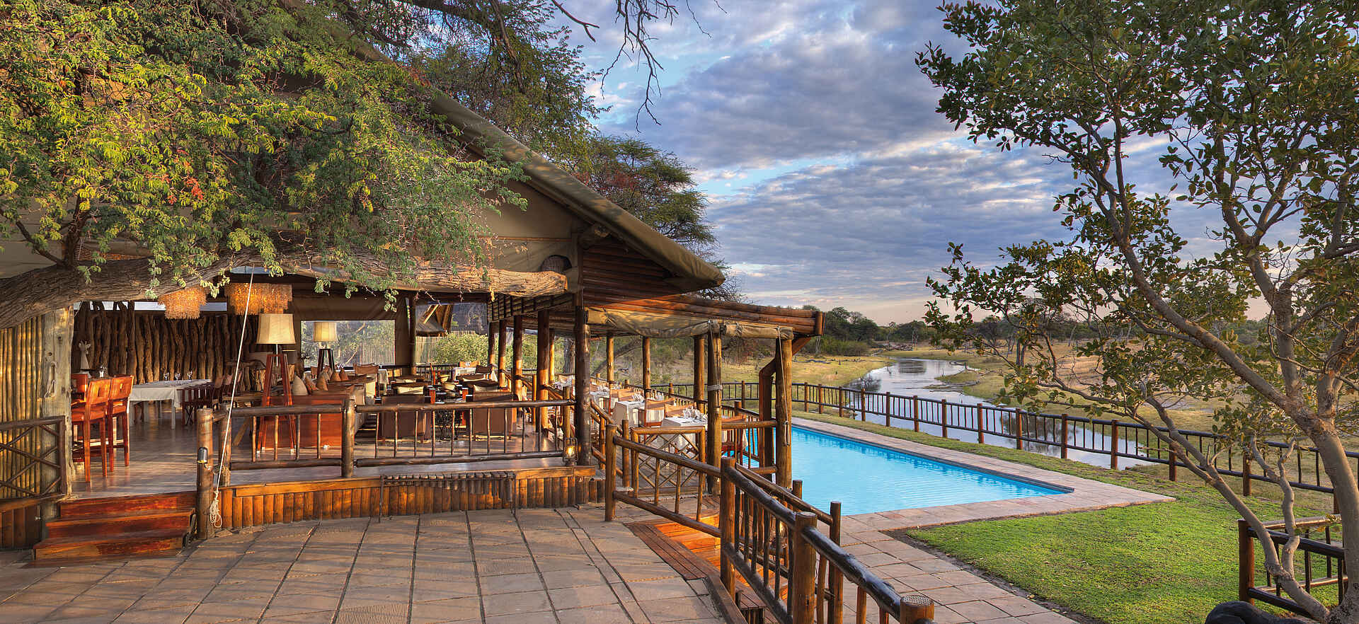 africa, afrika, belmnd savute elephant camp, belmond, belmond savute elephant lodge, belmond/orient express, bilder, botsuana, botswana, buchen, buchung, chobe, chobe national park, chobe-nationalpark, elefant, information, leopard, lÃ¶we, nationalpark, orient express safaris, orient-express safaris, reise, reisen, reiseveranstalter, safari, san, san-volk, savute, savute channel, savute elephant camp, savute elephant lodge, savuti, savuti channel, southern africa, sÃ¼dliches Afrika, urlaub, anlage, central facilities, deck, hauptgebäude, löwe, main area, main building, main deck, südliches Afrika, zentrale einrichtungen