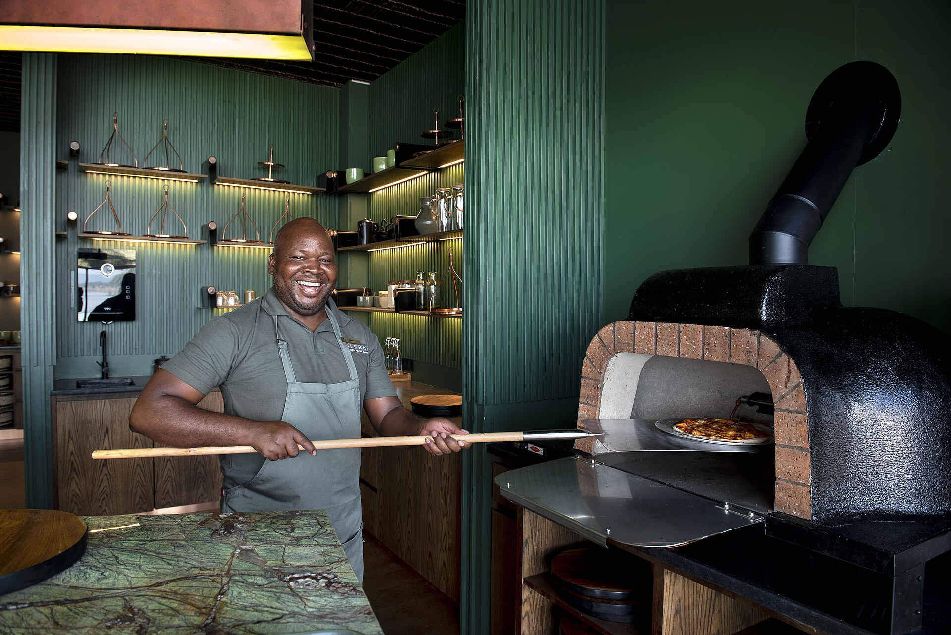 Lolebezi Lodge: Der Pizzaofen