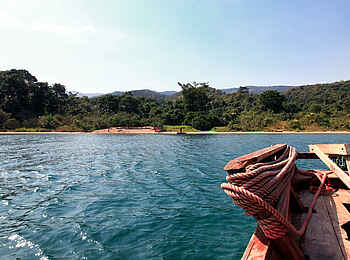 Mbali Mbali Gombe Lodge: Bootsfahrt