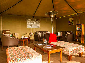 Sanctuary Serengeti Migration Camp: Sitzgruppen Sanctuary Serengeti Migration Camp: Sitzgruppen