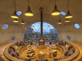 The Highlands Camp: Lounge-Kuppel