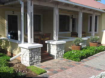 Cornerstone Guesthouse: Hof