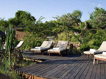 Grumeti Hills Camp: Liegestühle