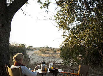 Kigelia Camp: Frühstück im Busch Kigelia Camp: Frühstück im Busch