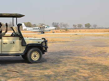 Sango Safari Camp: Am Khwai Airstrip
