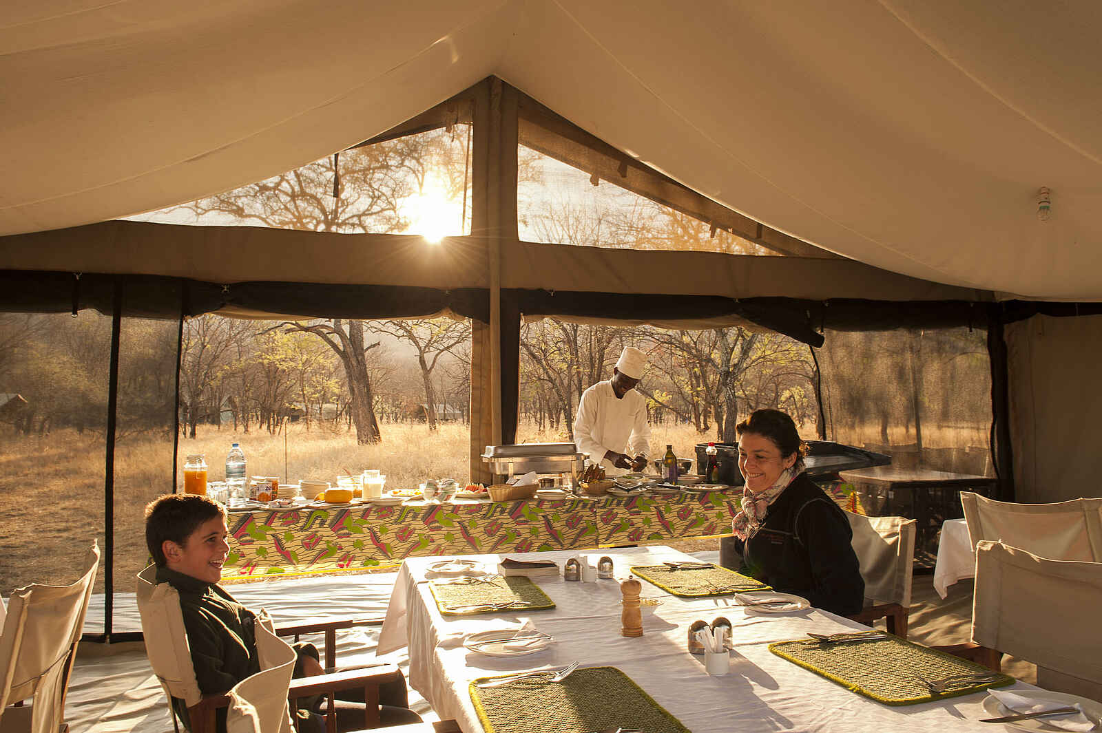 Serengeti Kati Kati Tented Camp: Frühstück Serengeti Kati Kati Tented Camp: Frühstück