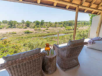 The Last Word Kitara Lodge: Blick von der Terrasse The Last Word Kitara Lodge: Blick von der Terrasse