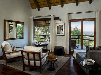 Ulusaba Rock Lodge: Rock Suite Lounge
