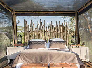 Legendary Mwiba Lodge: Flycamping - Bett Legendary Mwiba Lodge: Flycamping - Bett