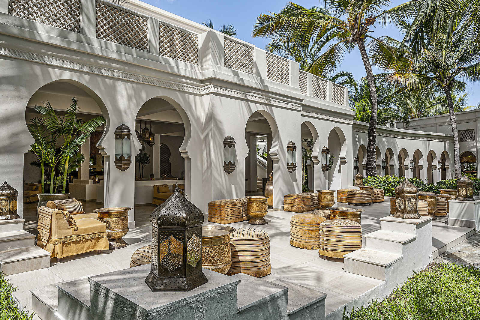 Baraza Resort & Spa Zanzibar: Terrasse der Dhahabu Bar Baraza Resort & Spa Zanzibar: Terrasse der Dhahabu Bar