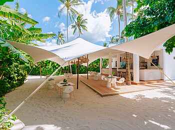 Ycona Luxury Resort: Strandrestaurant