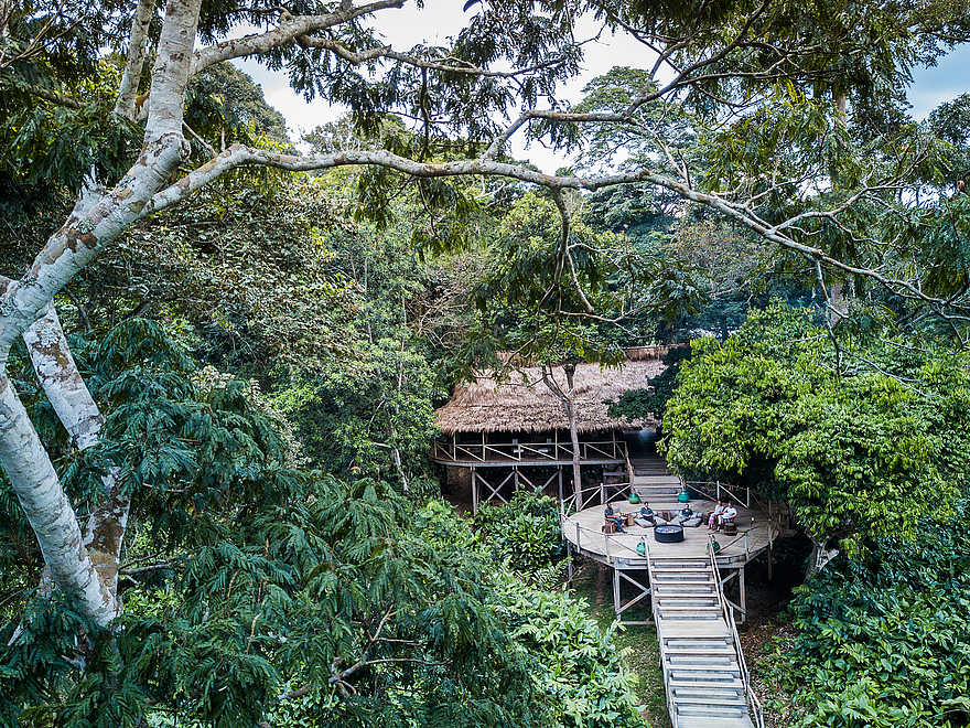 Ngaga Camp: Die Feuerstelle Ngaga Camp: Die Feuerstelle