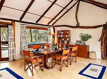 Basecamp Mara Houses: Das Esszimmer im Dik Dik House Basecamp Mara Houses: Das Esszimmer im Dik Dik House