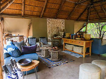 Changa Safari Camp: Die Lounge Changa Safari Camp: Die Lounge
