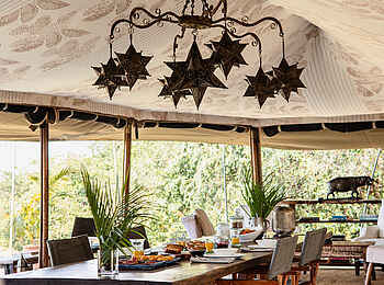 Hemingways River Camp Mara: Dining Tent