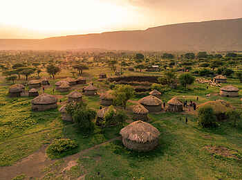 Ngorongoro Lions Paw Camp: Maasai Dorf