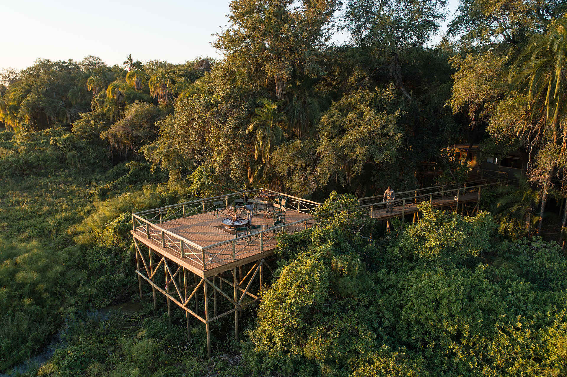 Setari Camp: Blick aufs Hauptdeck