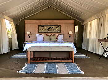 Ingwe Pan Camp: Doppelbett Ingwe Pan Camp: Doppelbett